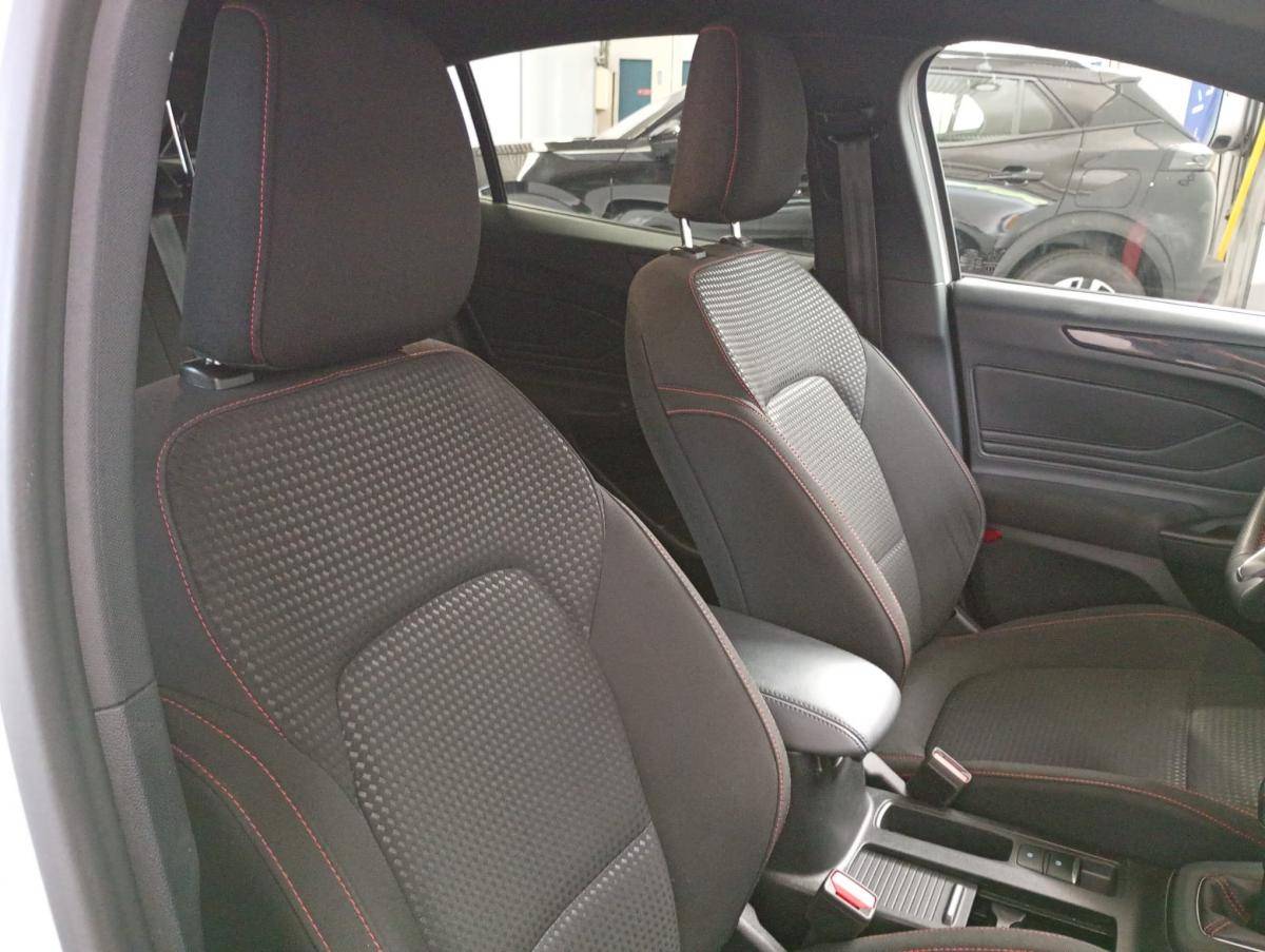 ford-focus-2024-gasolina-998cc