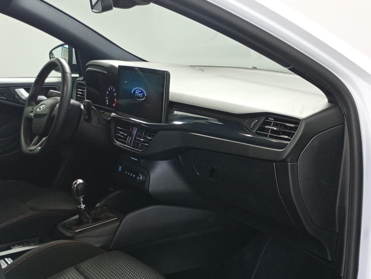 ford-focus-2024-gasolina-998cc