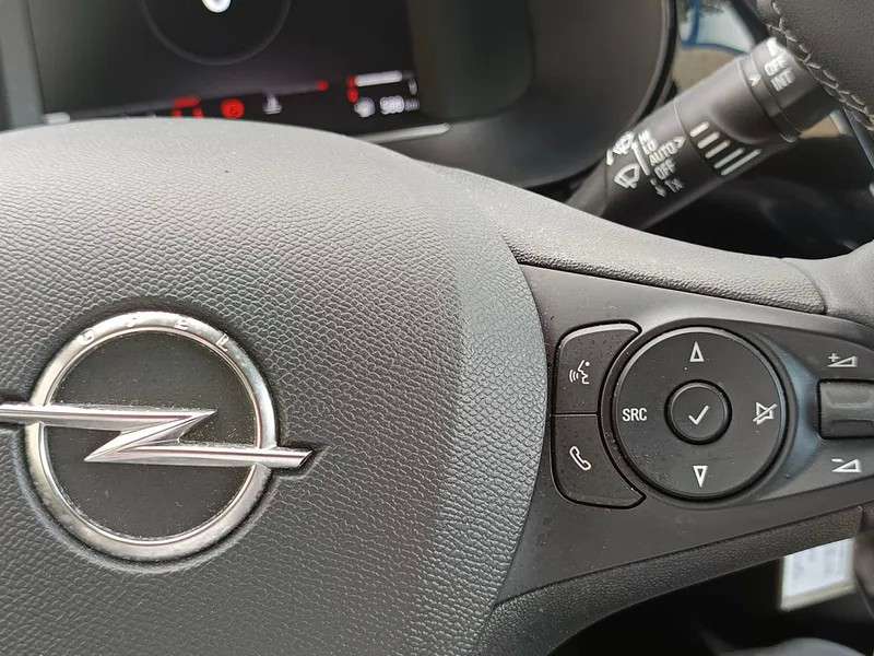 opel-corsa-2023-diesel-1499cc