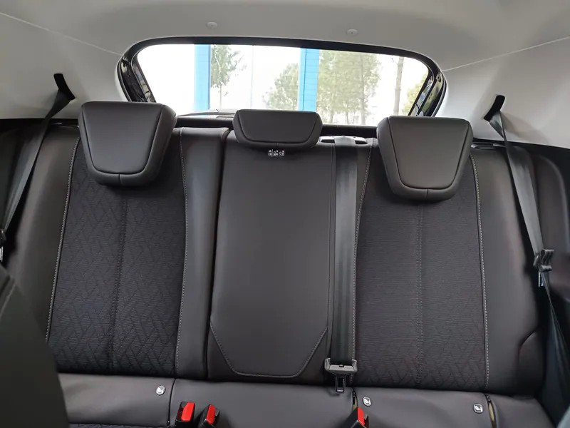 opel-corsa-2023-diesel-1499cc