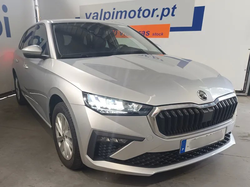 skoda-scala-2024-gasolina-999cc