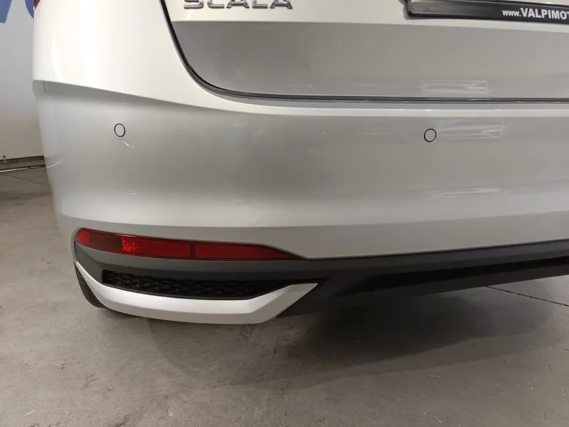 skoda-scala-2024-gasolina-999cc