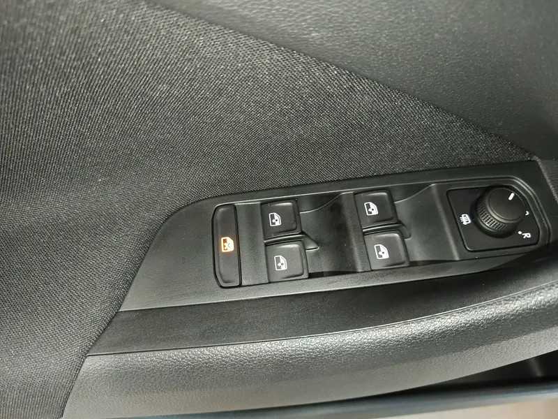 skoda-scala-2024-gasolina-999cc