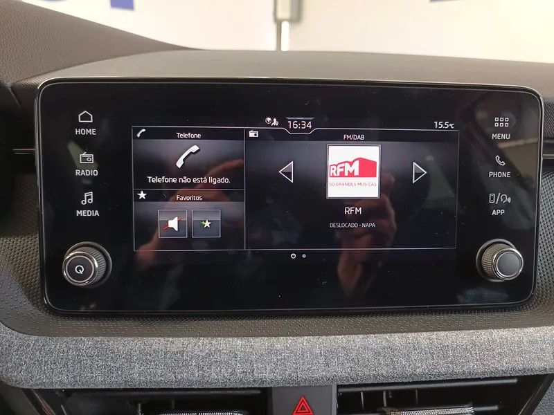 skoda-scala-2024-gasolina-999cc