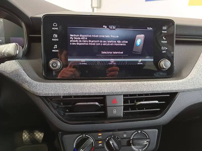 skoda-scala-2024-gasolina-999cc