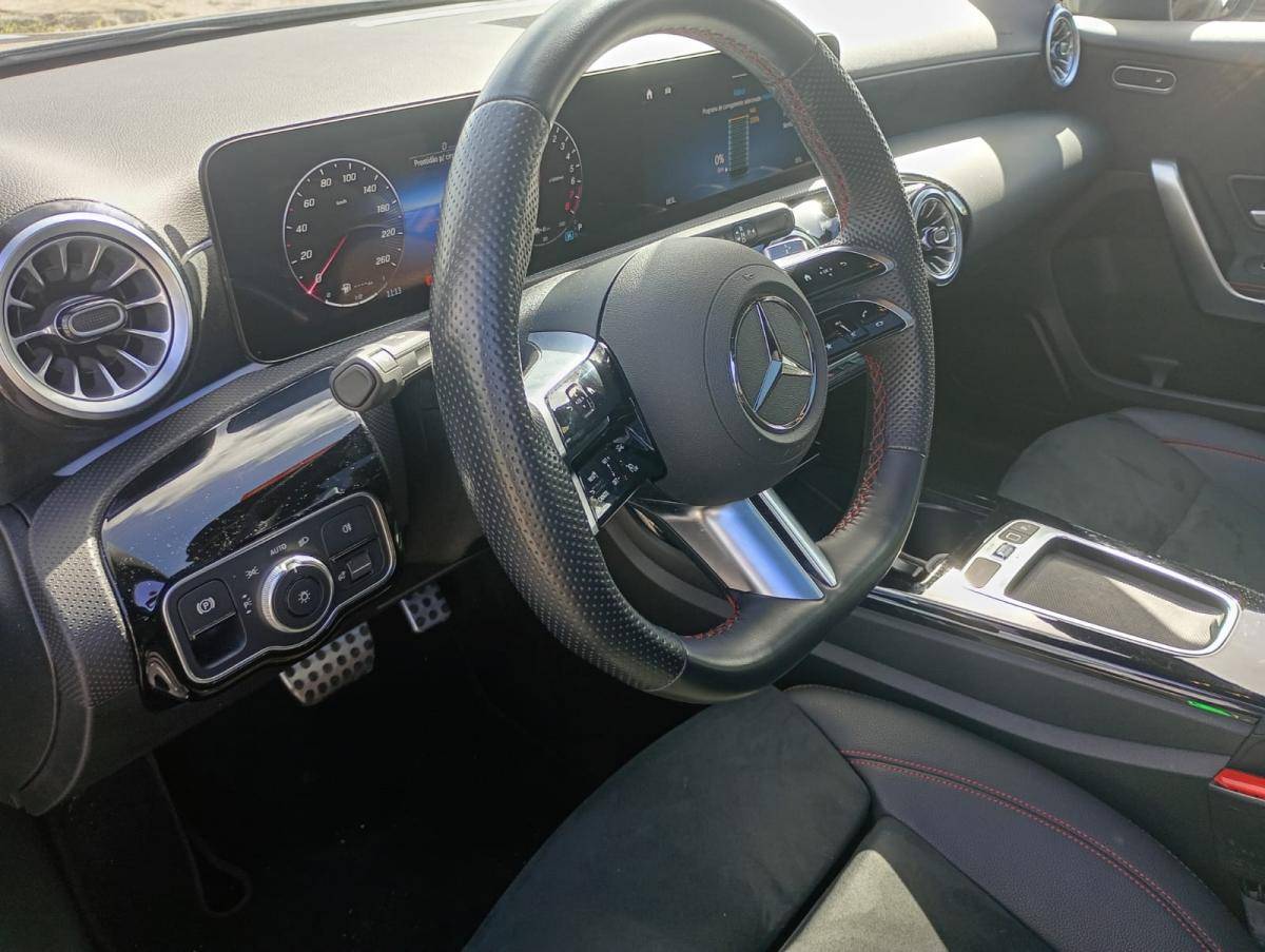 mercedes-benz-classe-a-2024-hibrido-a-gasolina-1332cc