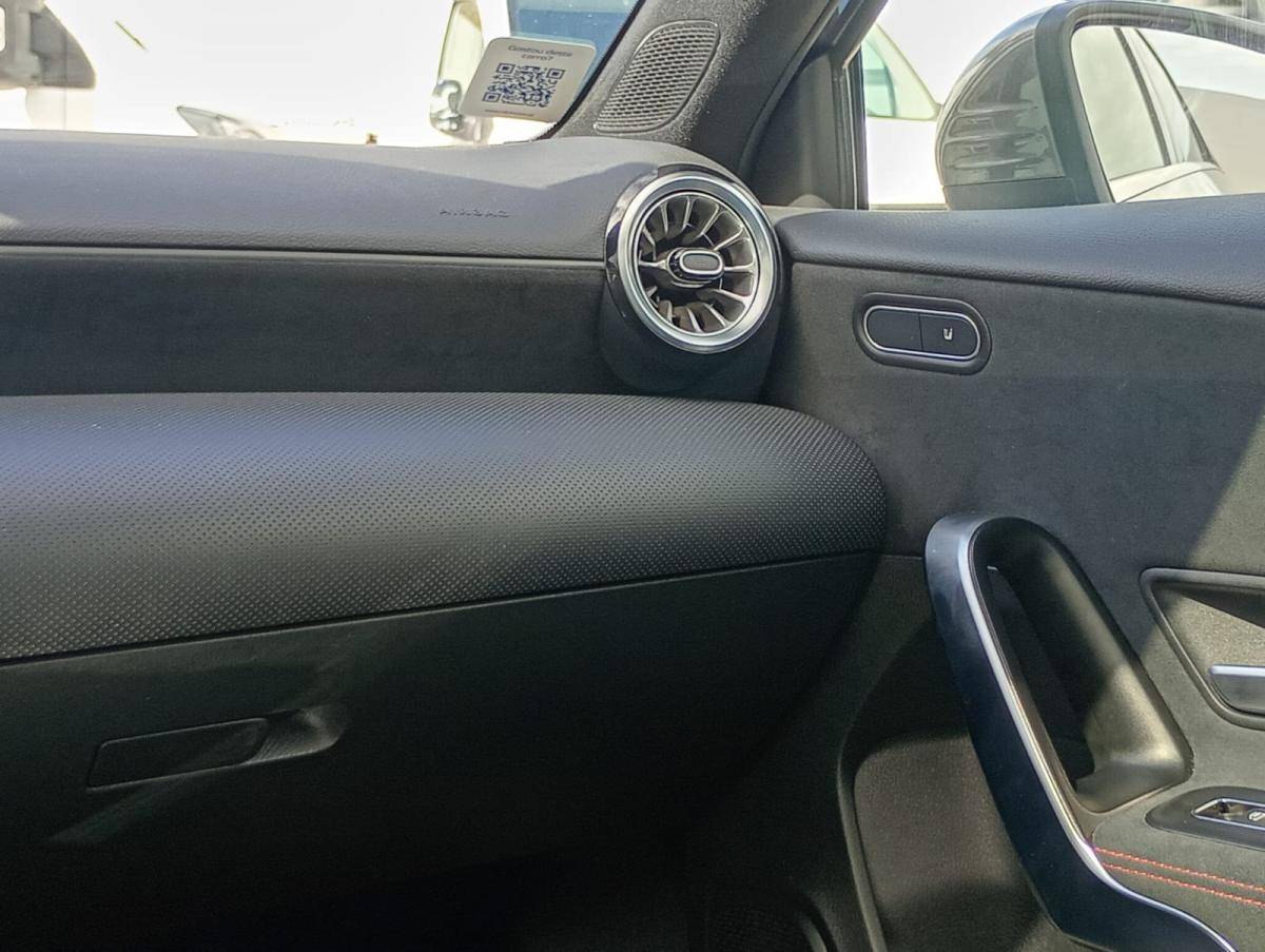 mercedes-benz-classe-a-2024-hibrido-a-gasolina-1332cc