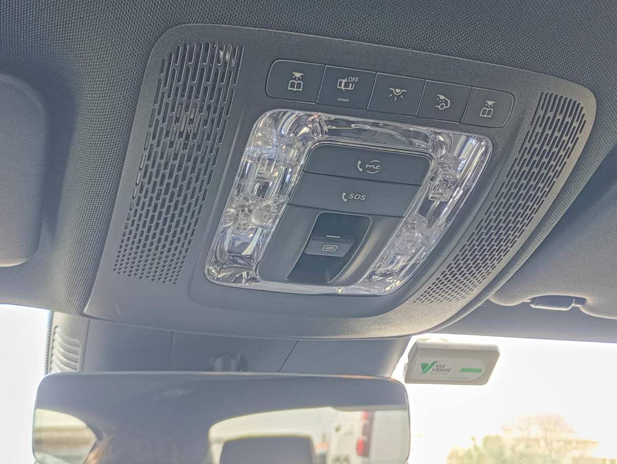 mercedes-benz-classe-a-2024-hibrido-a-gasolina-1332cc