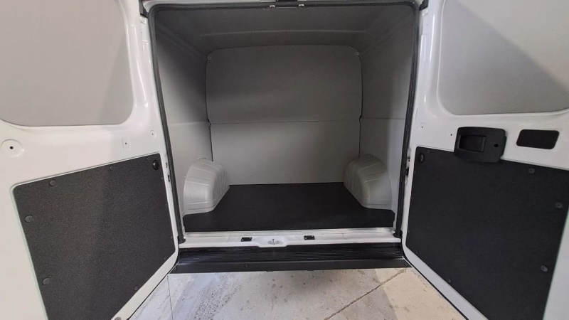 opel-movano-2023-diesel-2179cc