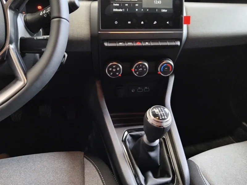 renault-clio-2024-gasolina-999cc