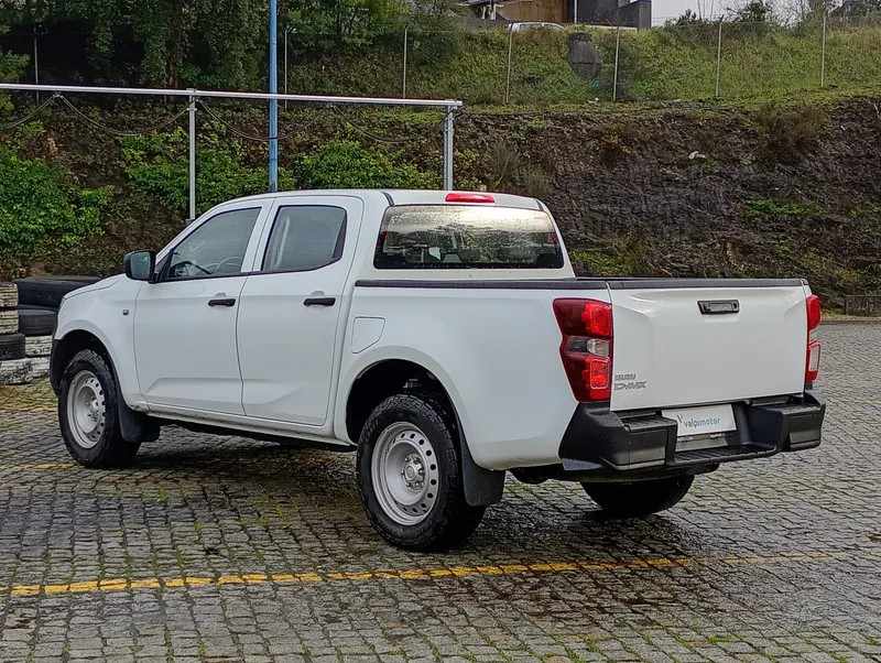 isuzu-d-max-2024-diesel-1898cc