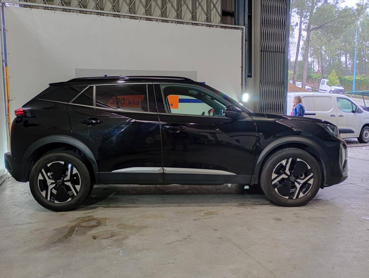 peugeot-2008-2024-gasolina-1199cc