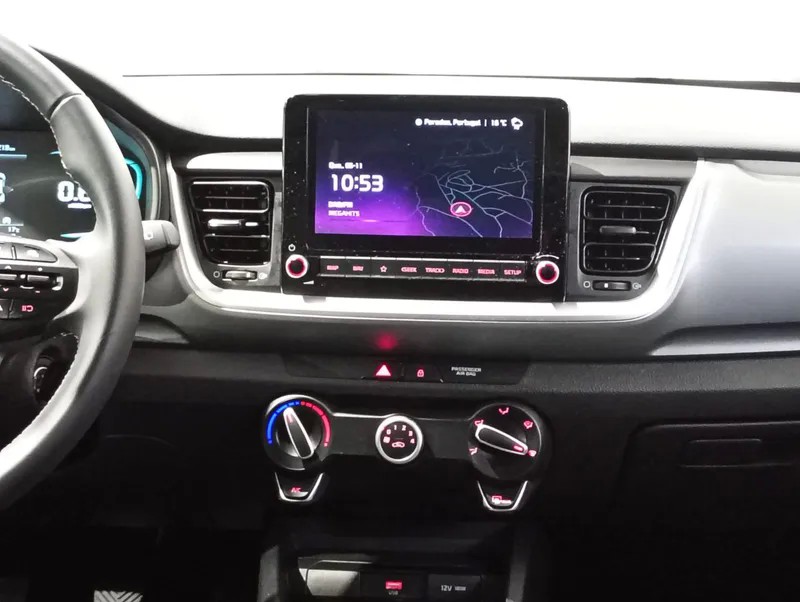 kia-stonic-2025-gasolina-1197cc