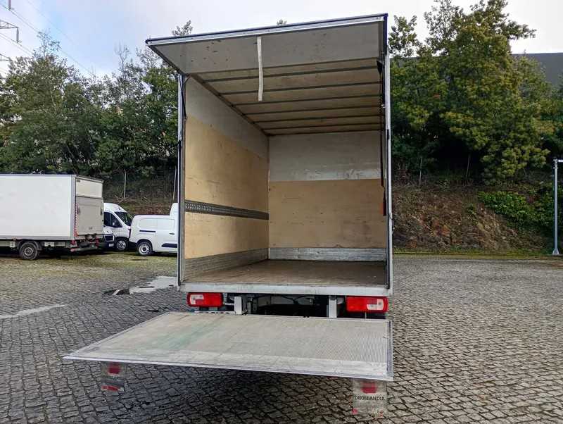 volkswagen-crafter-2024-diesel-1968cc