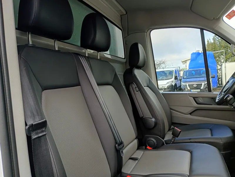 volkswagen-crafter-2024-diesel-1968cc