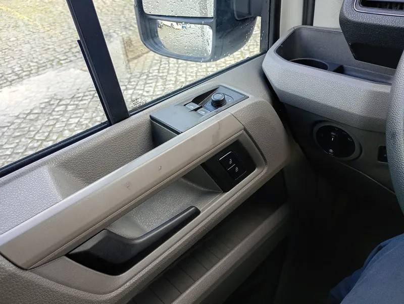 volkswagen-crafter-2024-diesel-1968cc