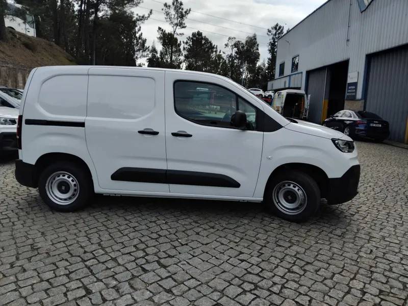 fiat-doblo-2024-diesel-1499cc
