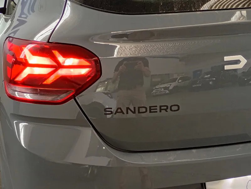 dacia-sandero-2025-gasolina-999cc