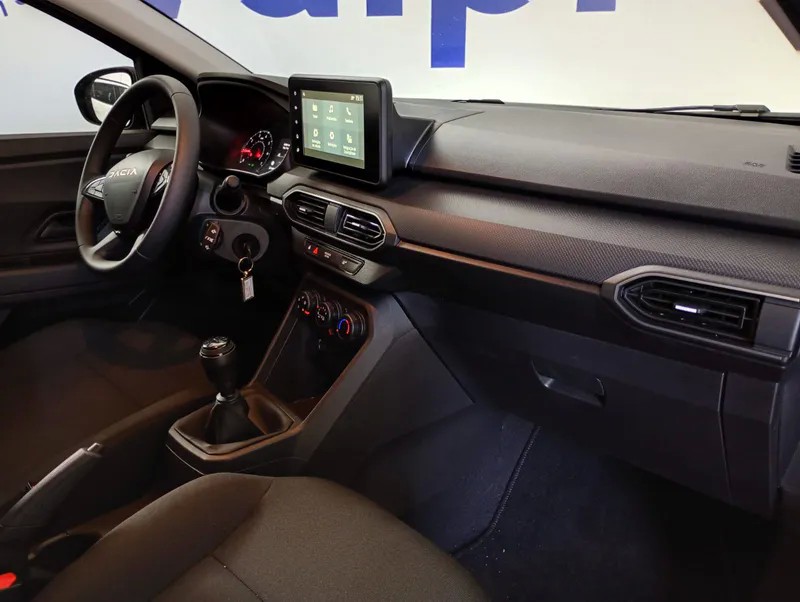 dacia-sandero-2025-gasolina-999cc