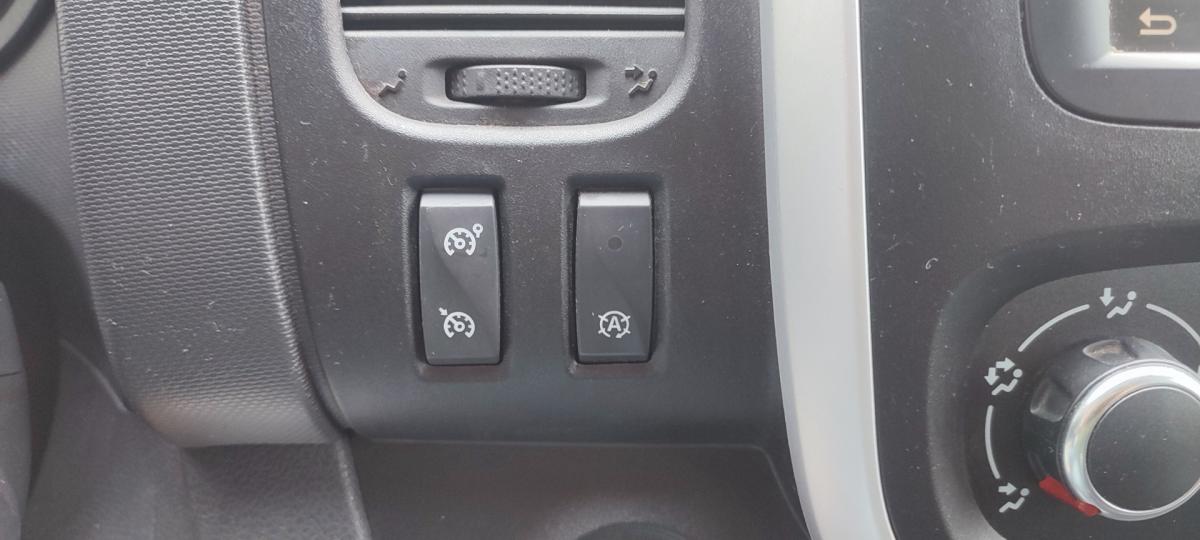 renault-trafic-2021-diesel-2000cc