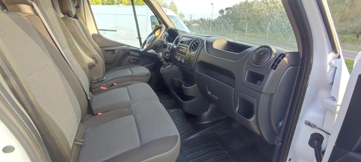 renault-master-2019-diesel-2300cc