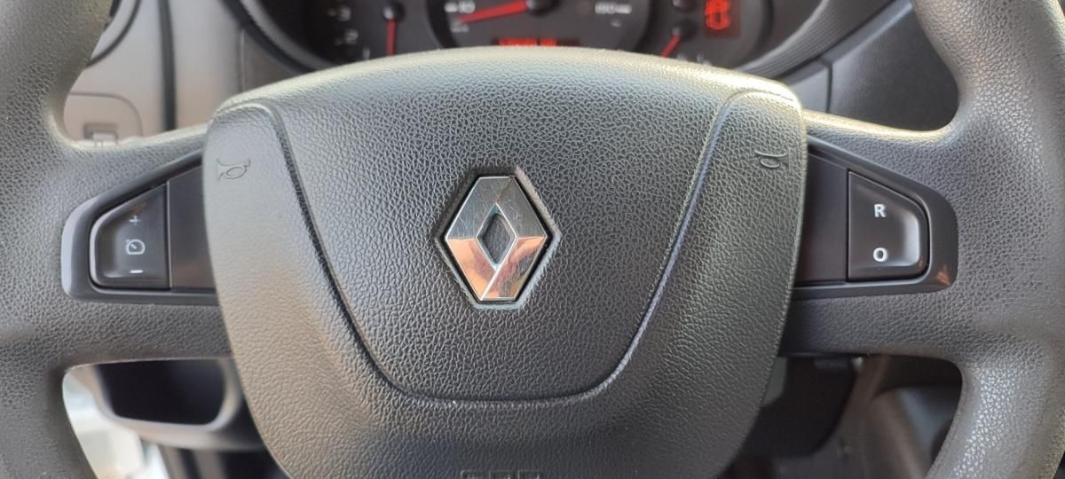 renault-master-2019-diesel-2300cc