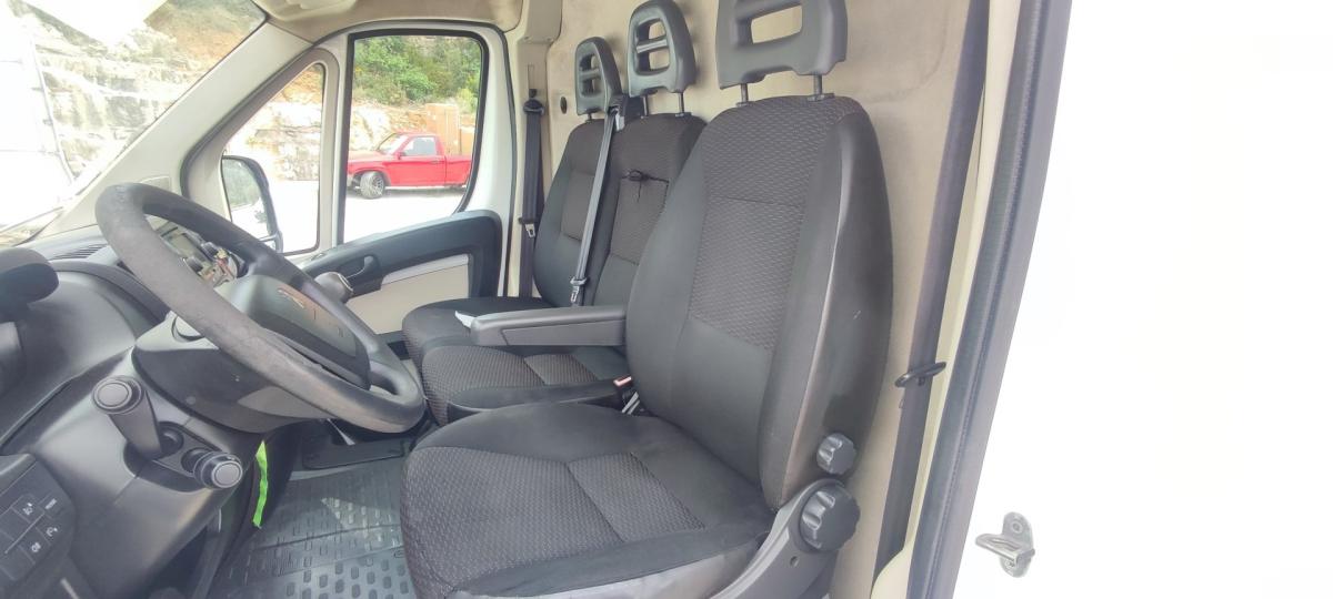peugeot-boxer-2015-diesel-2200cc