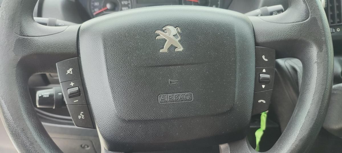 peugeot-boxer-2015-diesel-2200cc