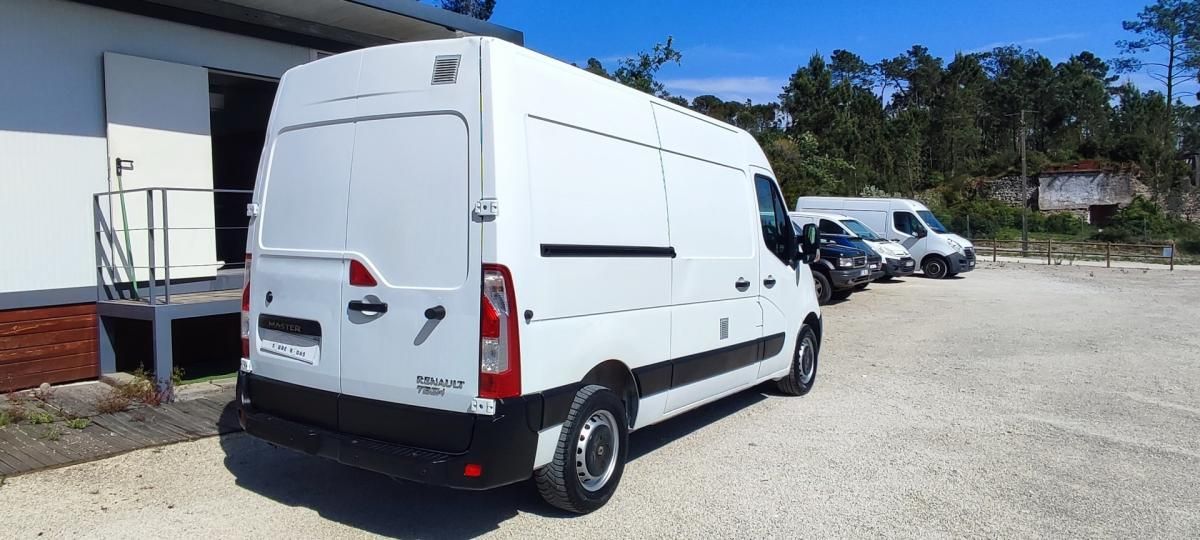 renault-master-2017-diesel-2300cc