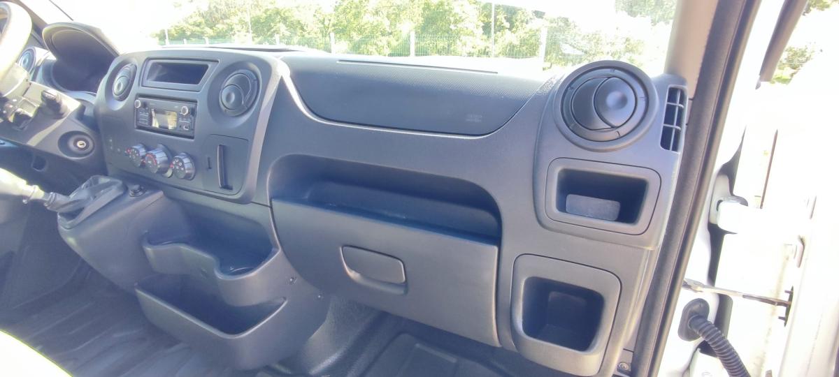 renault-master-2017-diesel-2300cc