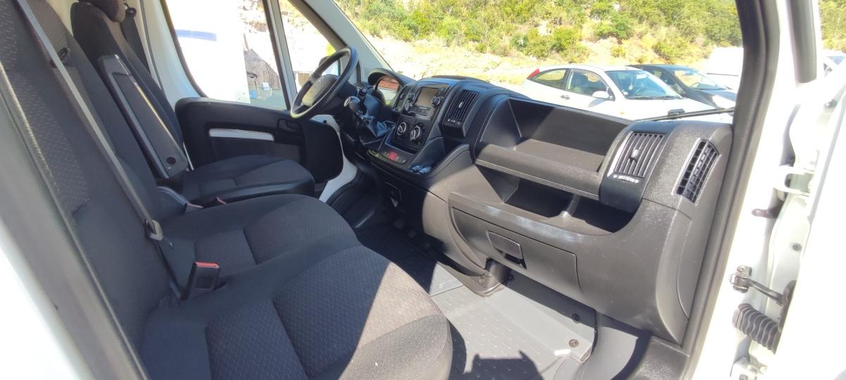 citroen-jumper-2020-diesel-2200cc