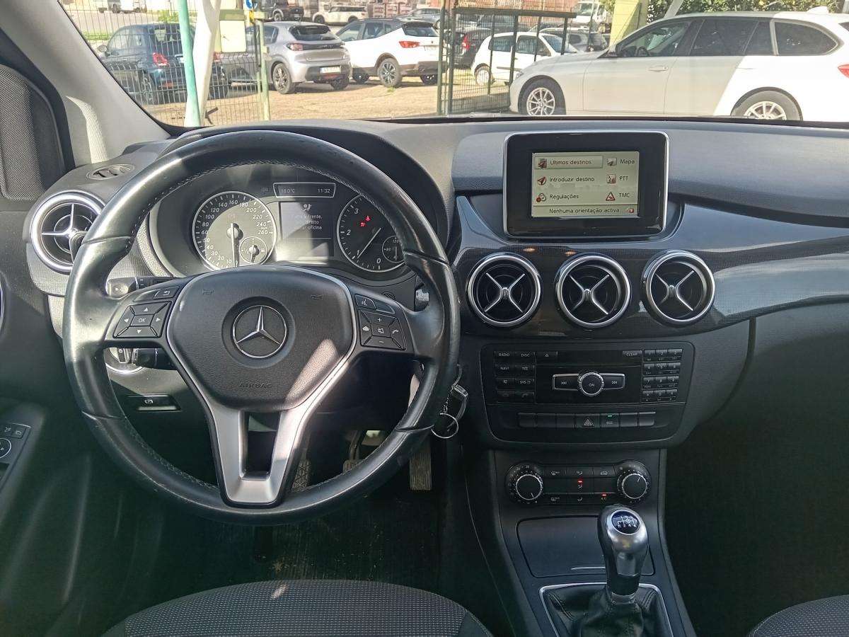 mercedes-benz-classe-b-2014-diesel-1796cc