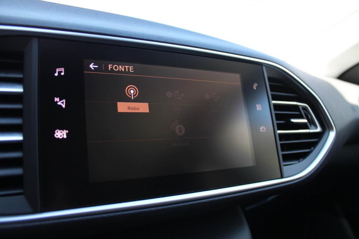 peugeot-308-sw-2020-diesel-1499cc