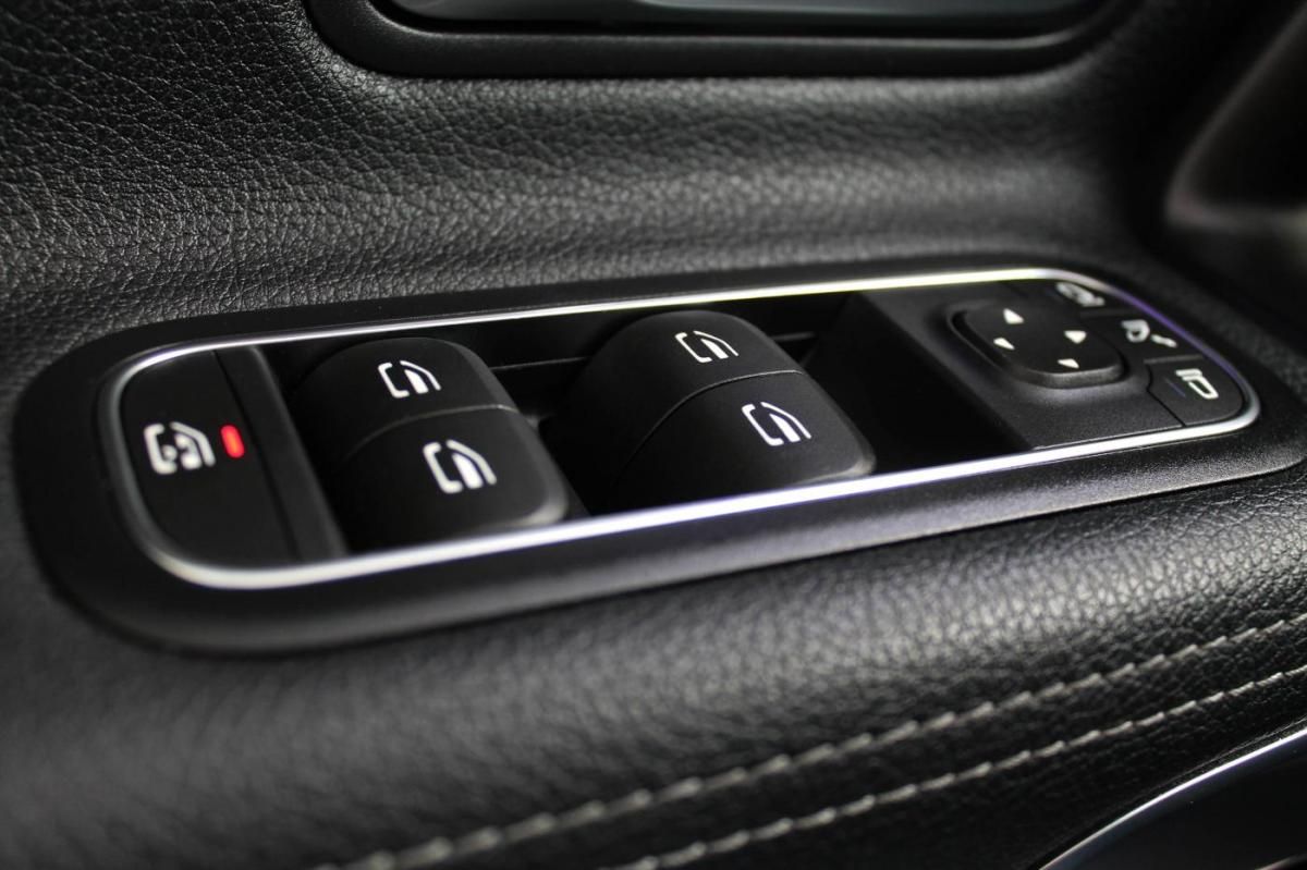 mercedes-benz-classe-a-2021-hibrido-a-gasolina-1332cc