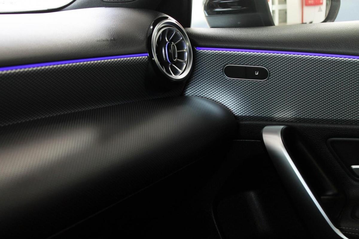mercedes-benz-classe-a-2021-hibrido-a-gasolina-1332cc