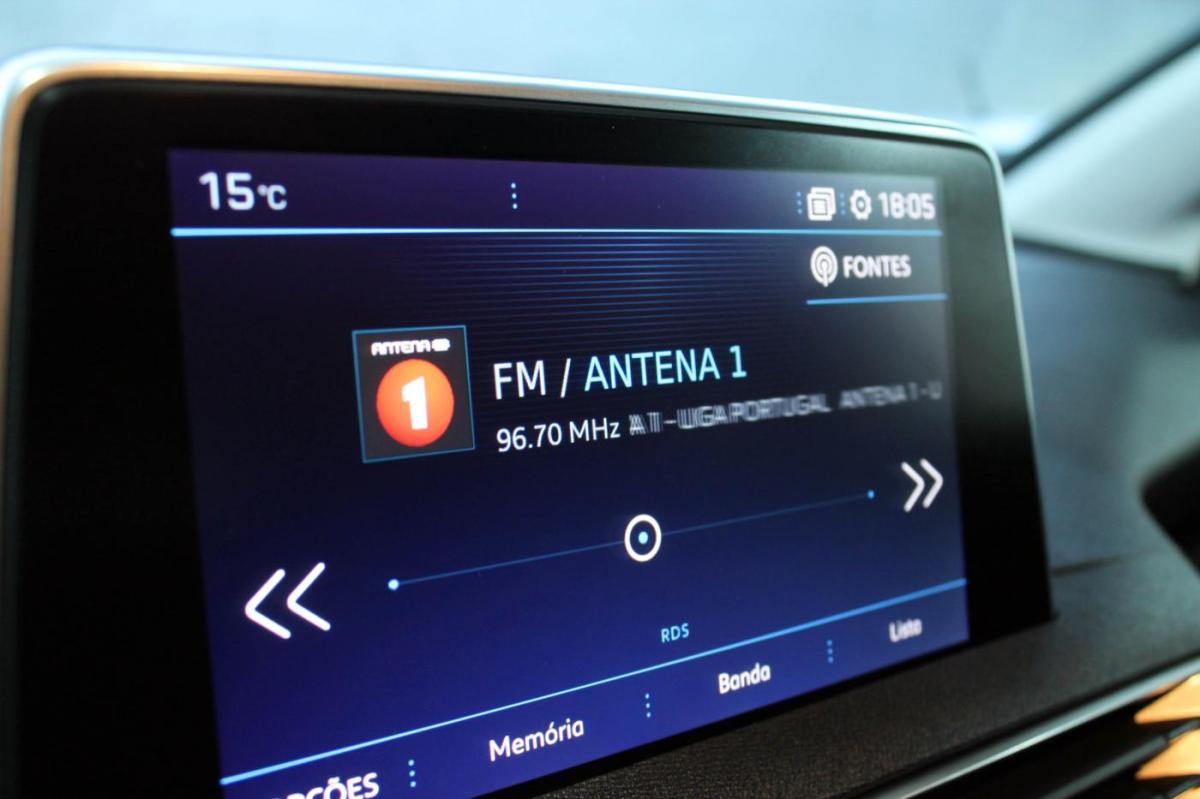 peugeot-3008-2018-diesel-1499cc