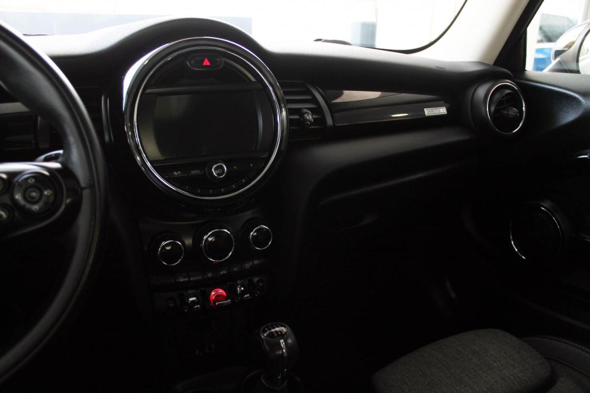 mini-hatch-2017-diesel-1496cc