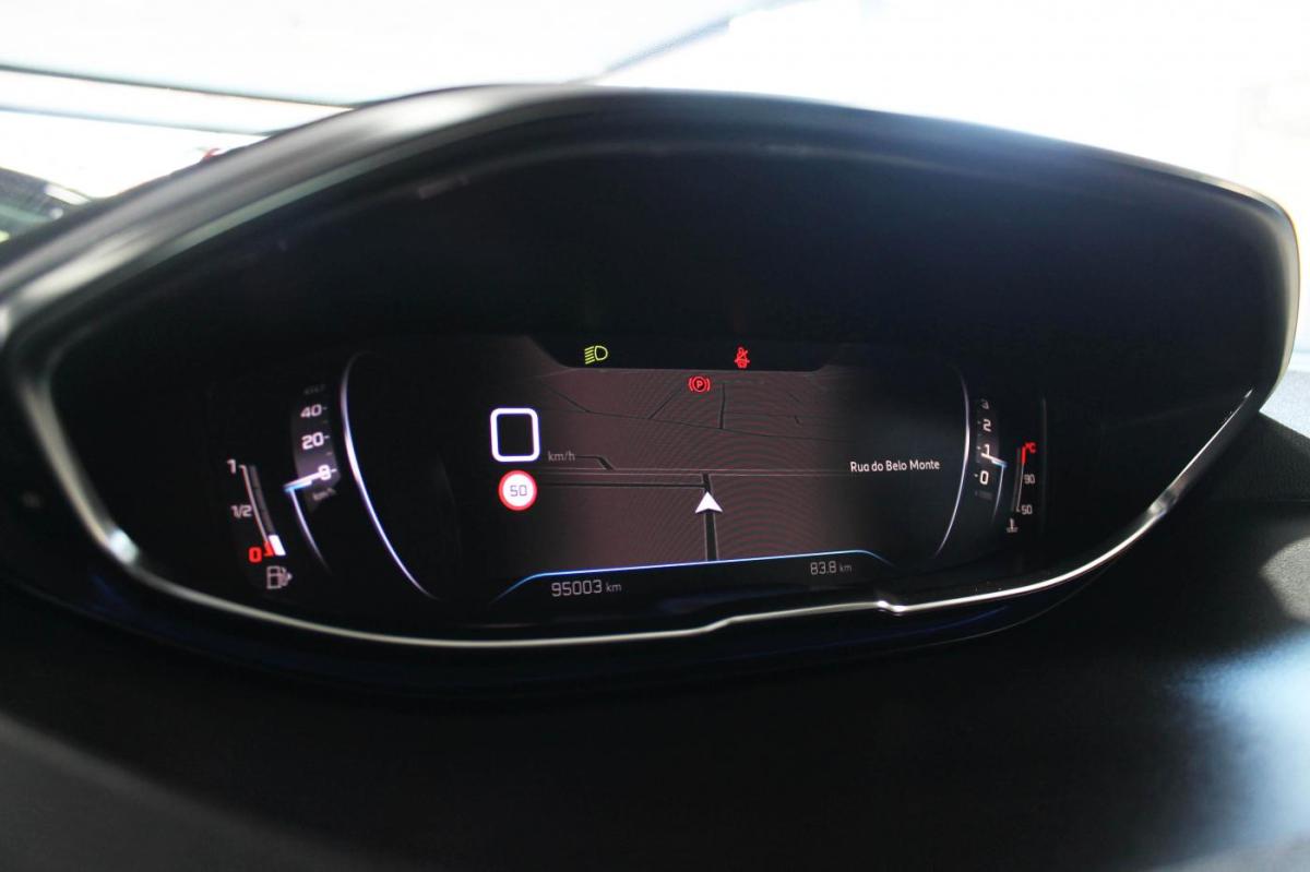 peugeot-3008-2021-diesel-1499cc