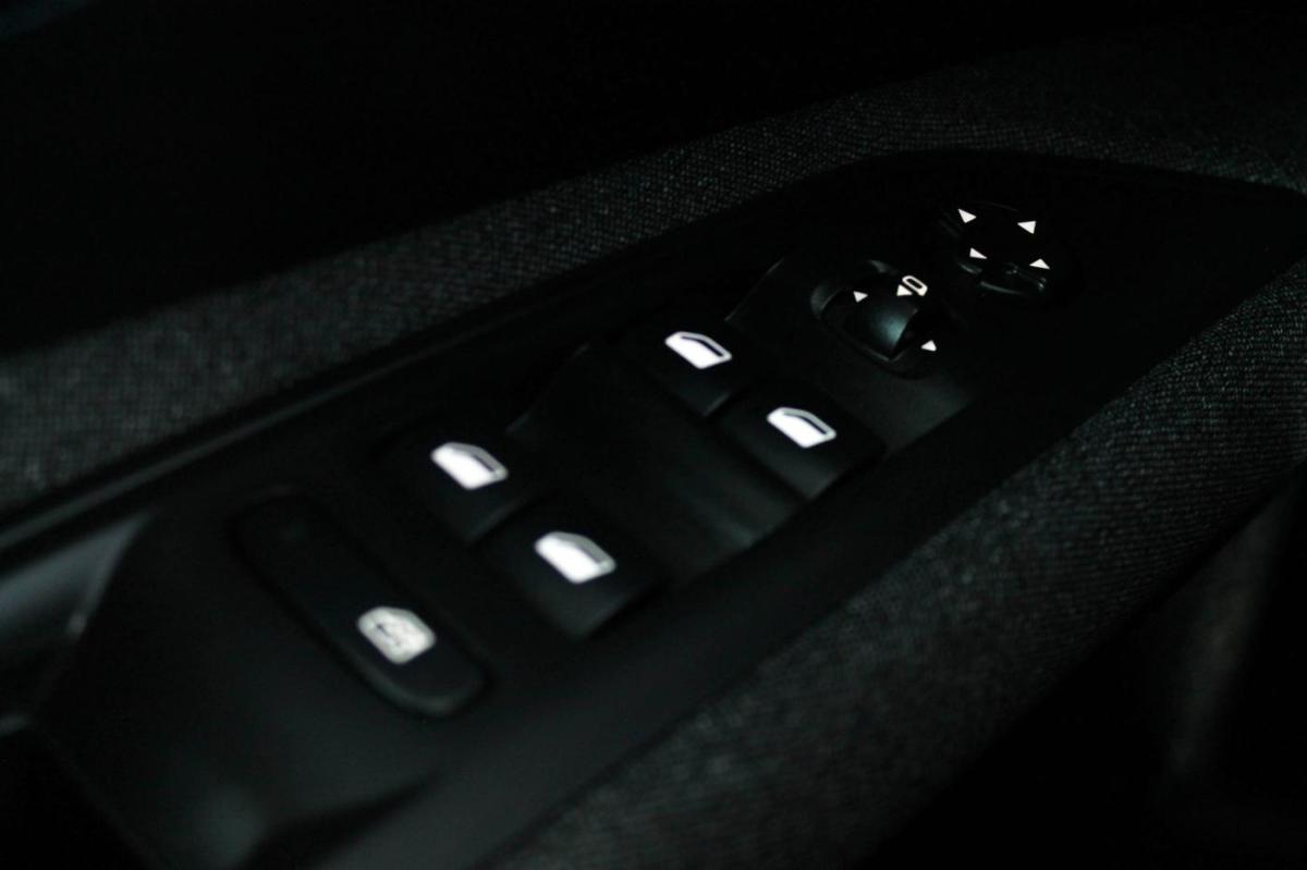 peugeot-3008-2021-diesel-1499cc