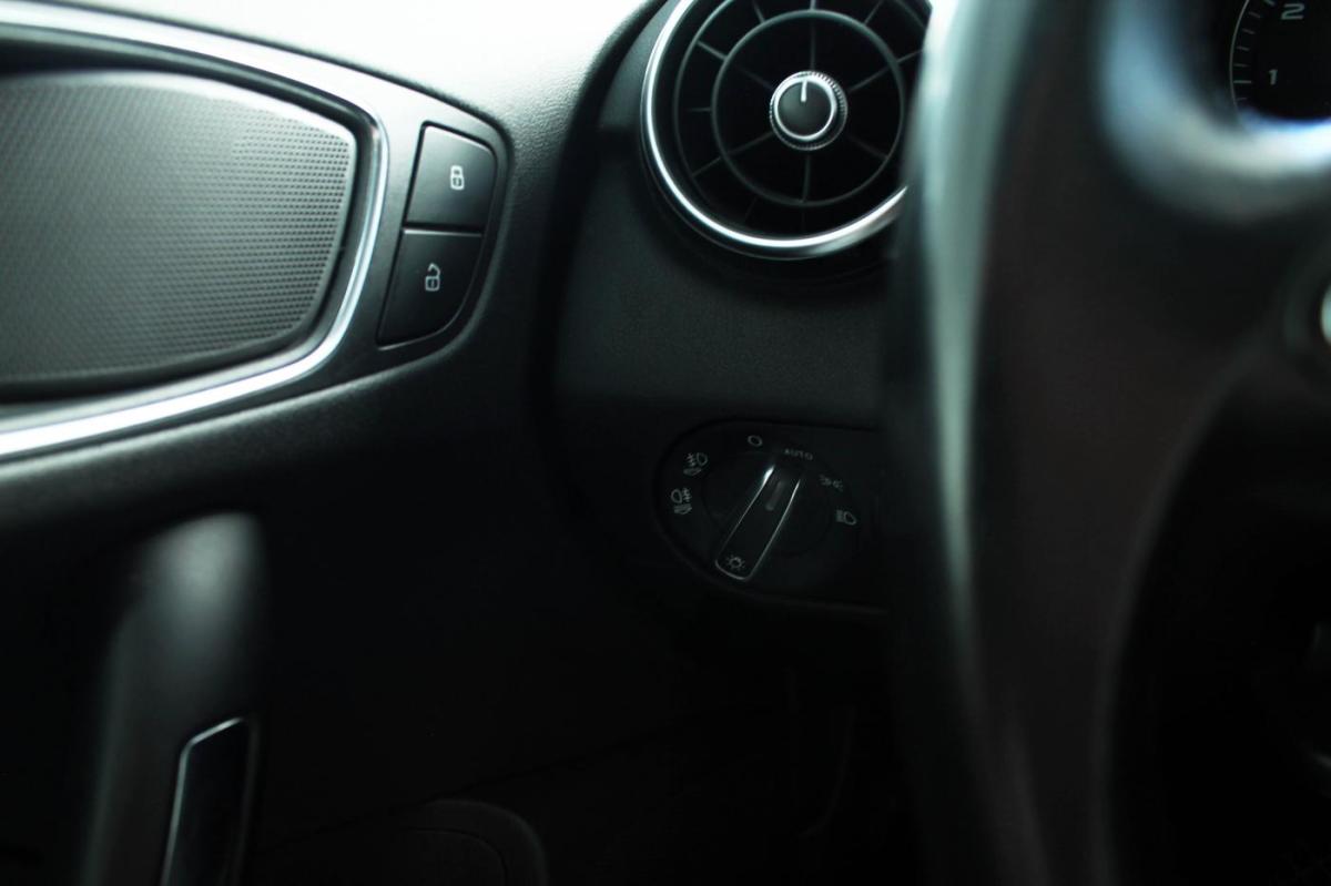 audi-a1-2016-gasolina-999cc