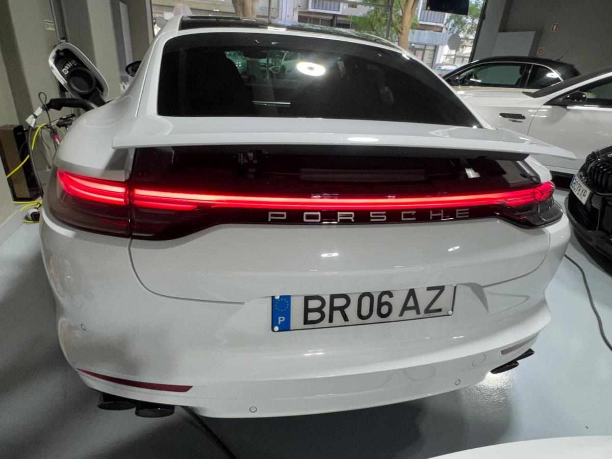 porsche-panamera-4-e-hybrid-2022-gasolina-2894cc