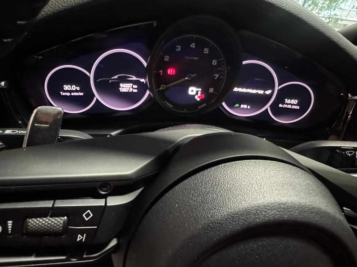 porsche-panamera-4-e-hybrid-2022-gasolina-2894cc