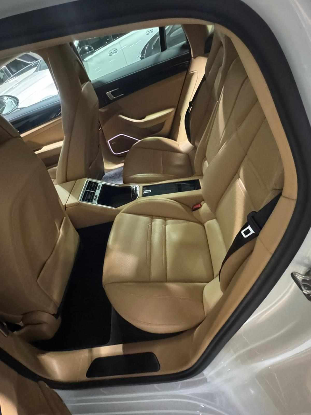 porsche-panamera-4-e-hybrid-2022-gasolina-2894cc