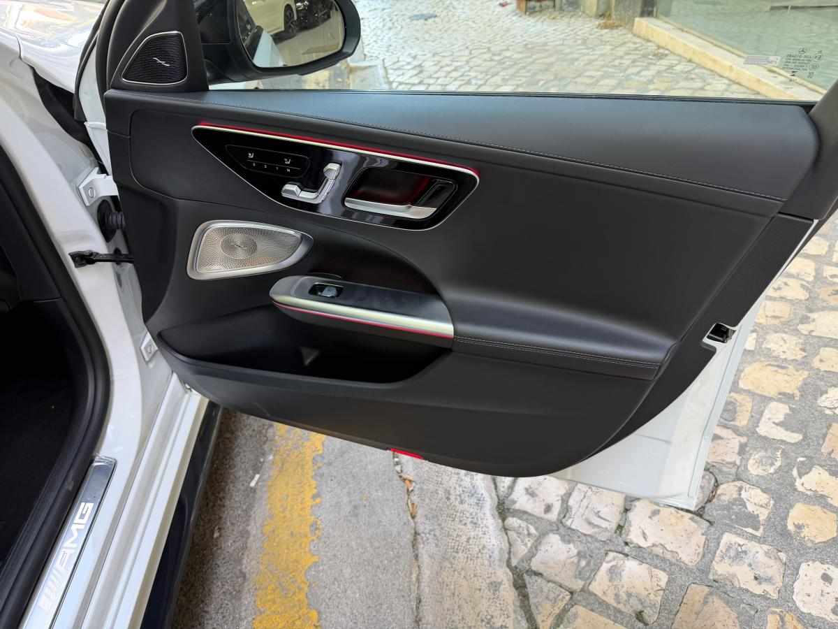 mercedes-benz-classe-c-c-63-s-amg-e-performance-2024-gasolina-1991cc