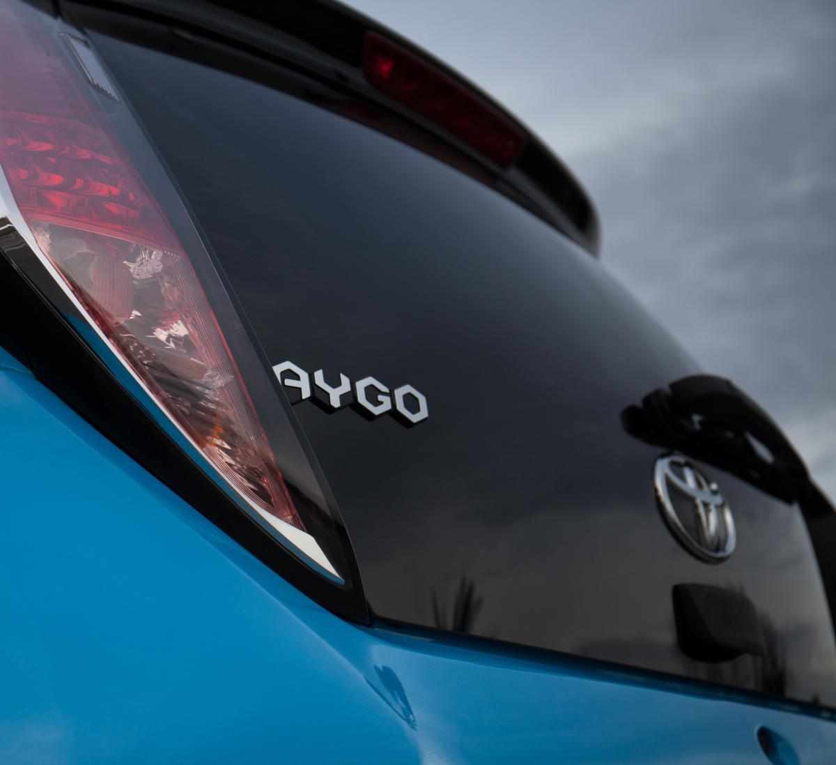 toyota-aygo-1-0-vvt-i-2015-gasolina-998cc