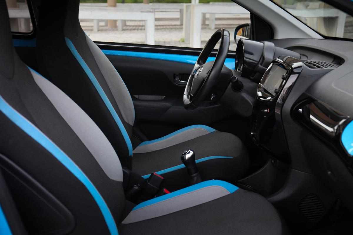 toyota-aygo-1-0-vvt-i-2015-gasolina-998cc