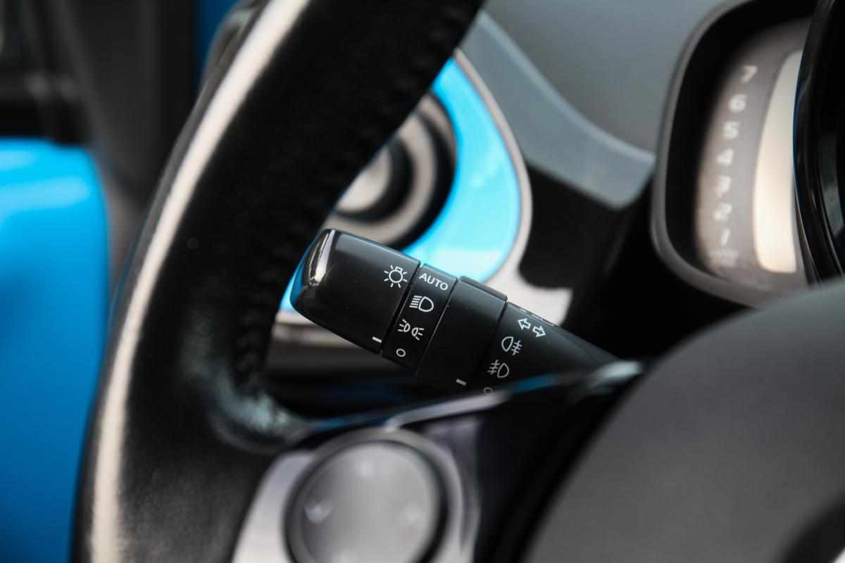 toyota-aygo-1-0-vvt-i-2015-gasolina-998cc