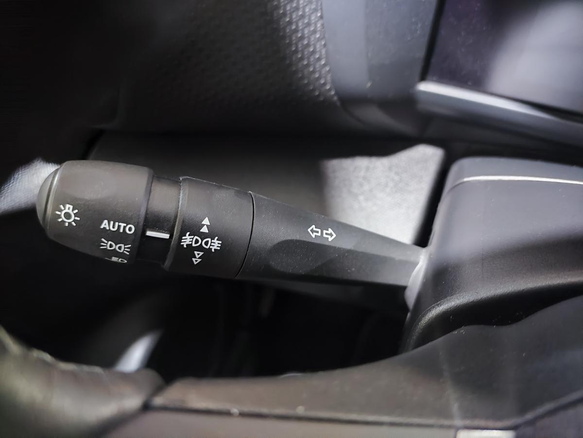 citroen-c4-2025-eletrico-0cc