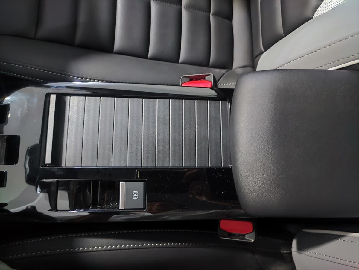 citroen-c4-2025-eletrico-0cc
