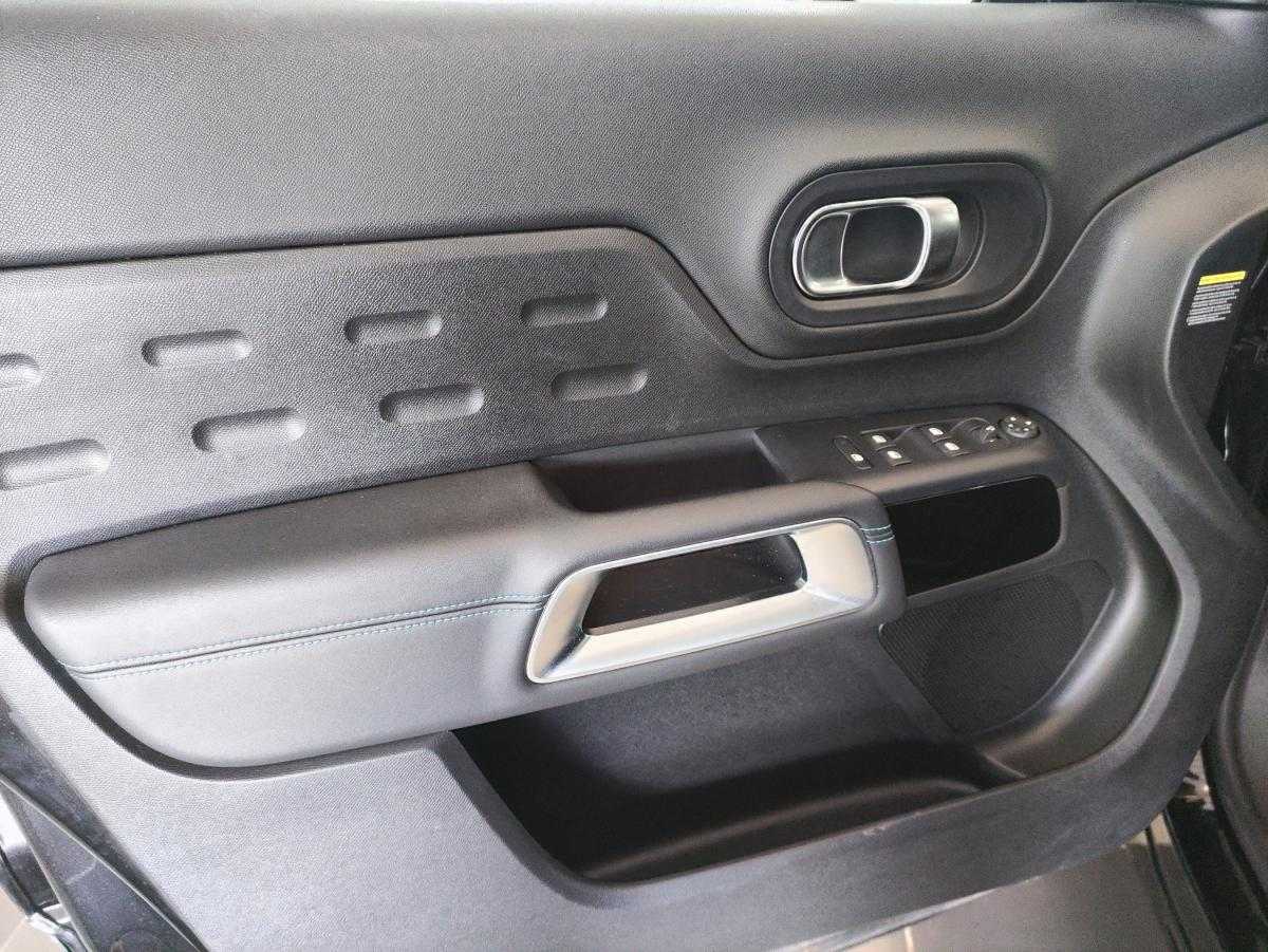 citroen-c5-aircross-2024-gasolina-1199cc